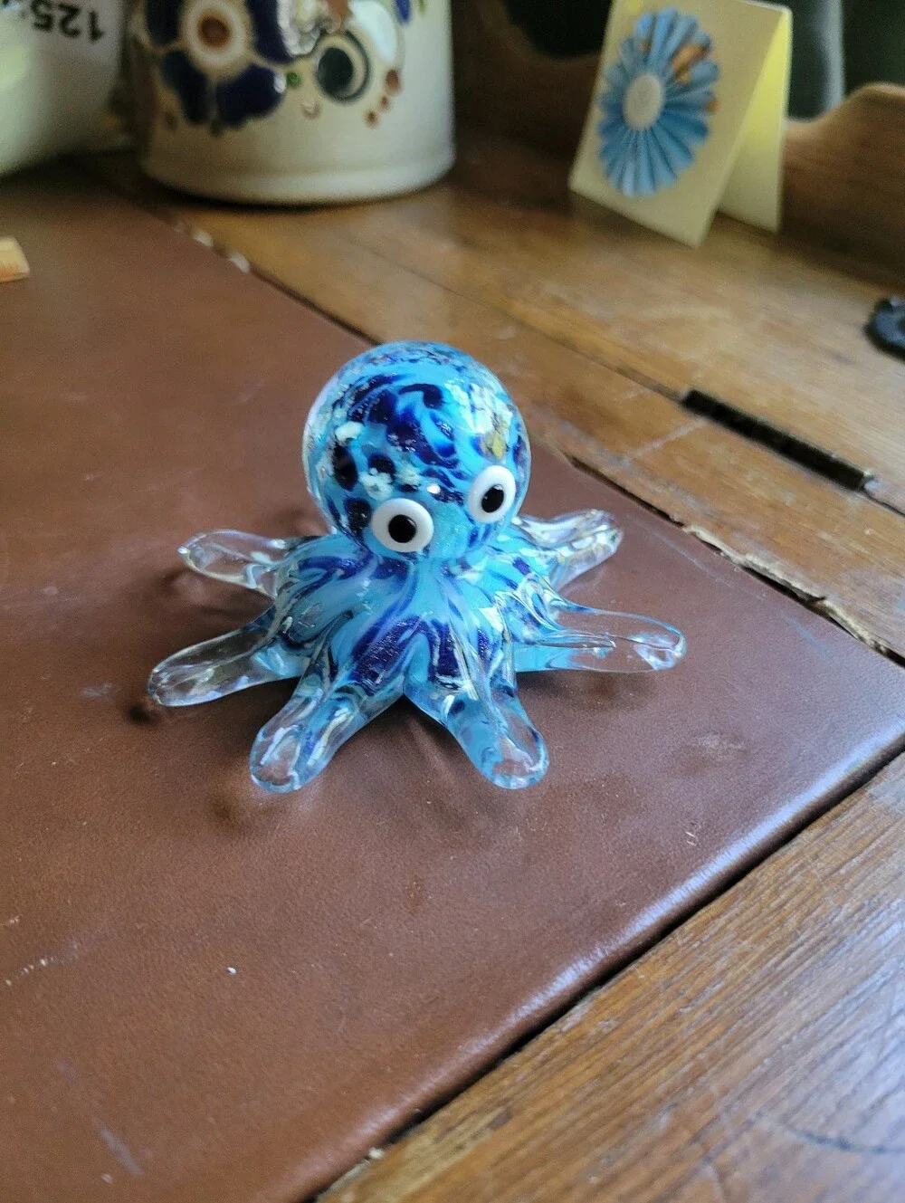 Dynasty Gallery Blue Art Glass Octopus Paperweight Figurine